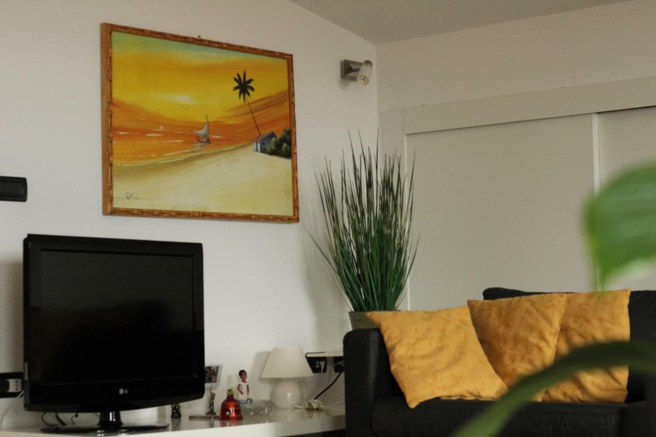 Ferienwohnung La Finestra Sul Mare Ancona Exterior foto